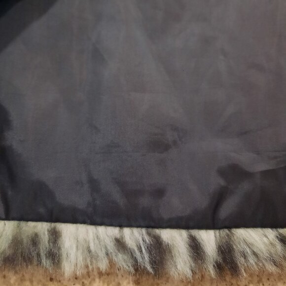 Vegan fur vest - Victory HPI brand - Picture 9 of 12